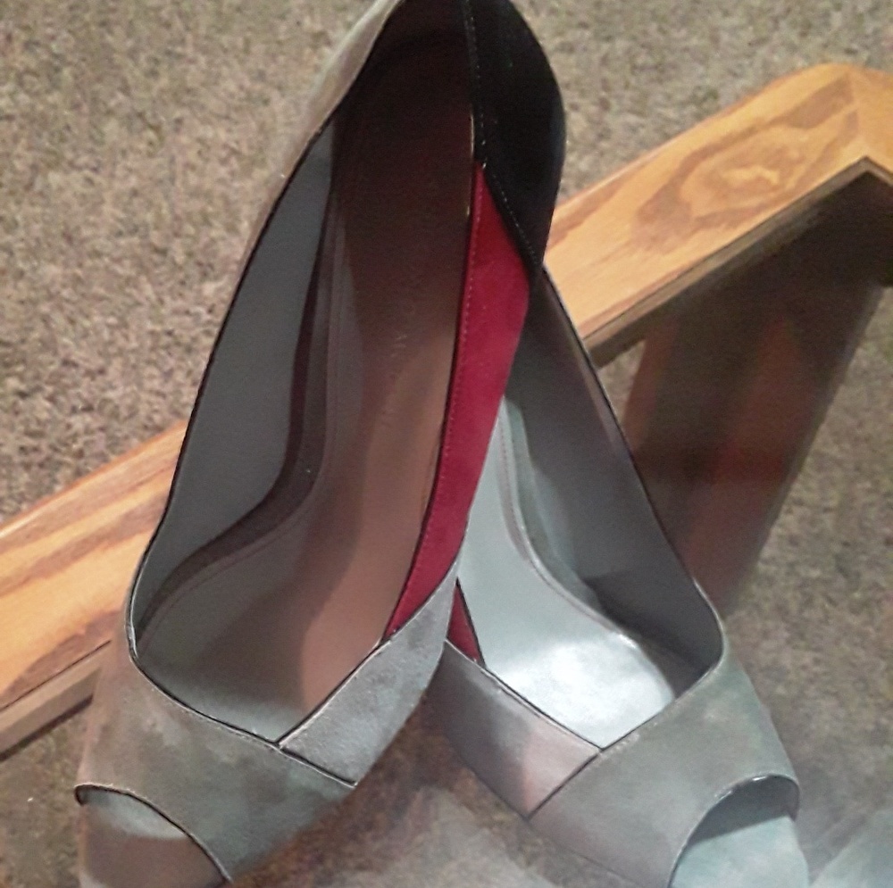 DRESS shoes